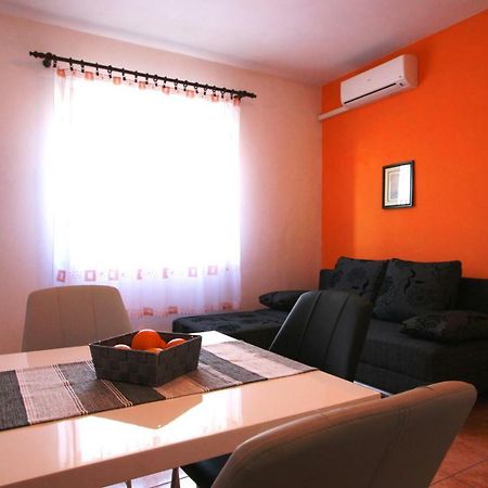 Vesna Apartment Pula Exterior foto